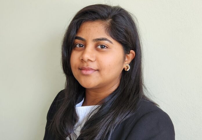 Geshna Ballgobin, Project Manager and Engineer at Emtel, as well as Partnership Manager of Women in Tech